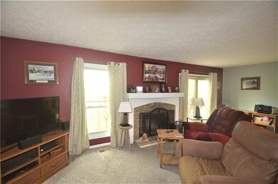 4250 Larkspur Trace unit D-2, Indianapolis, IN 46237 - photo 2