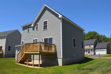 31 Rangeway Dr unit 77, Rochester, NH 03868 - photo 2