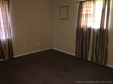1212 S A St, Skiatook, OK 74070 - photo 7
