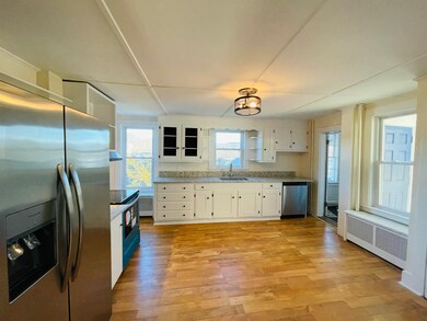 10 Crescent St, Pittsfield, NH 03263 - photo 3