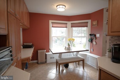 3 Parkview Cir, Southampton, PA 18966 - photo 5