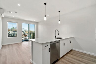 10 Somerset Ave unit 409, Winthrop, MA 02152 - photo 4