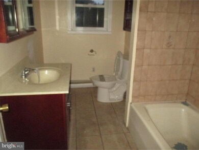 318 Boyer Ave, Hammonton, NJ 08037 - photo 3