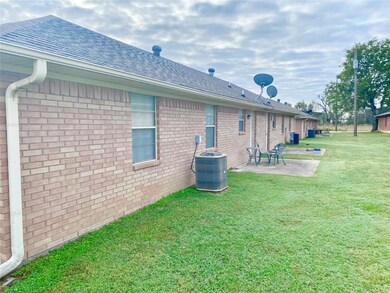 2500 Beverly, Bonham, TX 75418 - photo 7