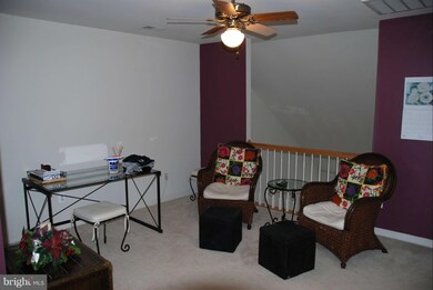 13727 Currant Loop, Gainesville, VA 20155 - photo 7