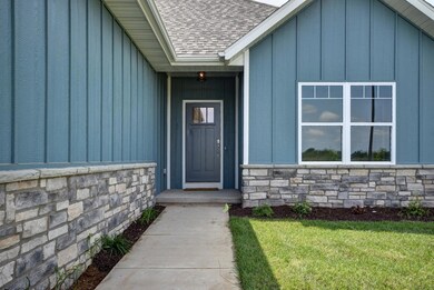 1091 S Cumberland Ave, Republic, MO 65738 - photo 4