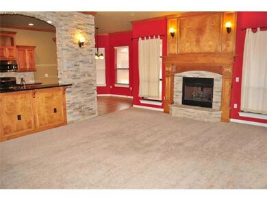 1100 Lanie Ln, Moore, OK 73160 - photo 4