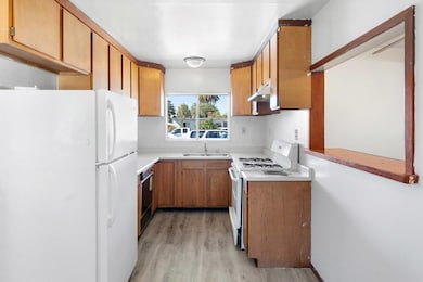 2210 Menalto Ave, East Palo Alto, CA 94303 - photo 7