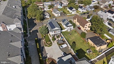 16 Emmett Ave, Perth Amboy, NJ 08861 - photo 2