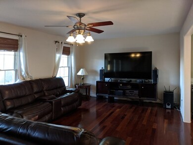 1623 Center St, Ludlow, MA 01056 - photo 6
