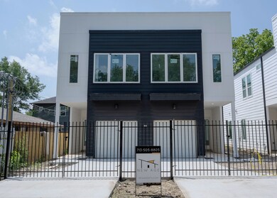 223 Oriole St unit A, Houston, TX 77018 - photo 2