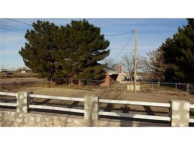 11564 N Loop Dr, Socorro, TX 79927 - photo 7