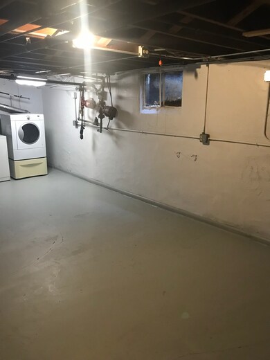 27W199 Bauer Rd, Naperville, IL 60563 - photo 3