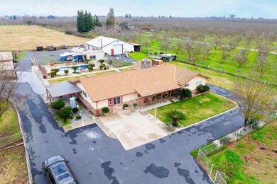 4460 Mountain View Rd, Hughson, CA 95326 - photo 6