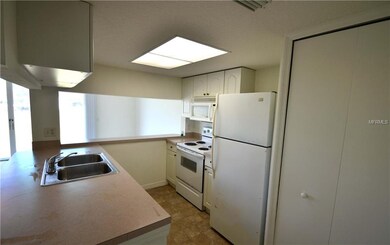 318 Orchid Dr, Davenport, FL 33897 - photo 7