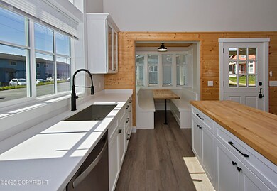 210 Ohlson Ln unit 9, Homer, AK 99603 - photo 2