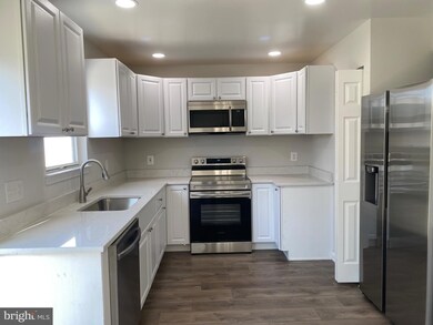 1211 Adeline Way, Capitol Heights, MD 20743 - photo 5