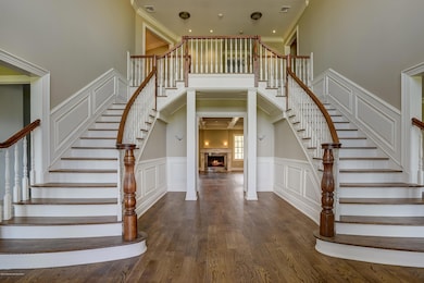 7 Hambletonian Dr, Colts Neck, NJ 07722 - photo 5