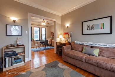 2225 W Ainslie St unit 3, Chicago, IL 60625 - photo 4