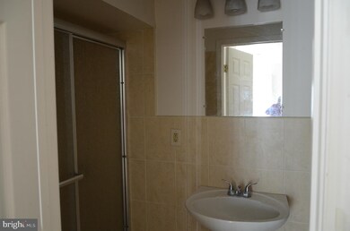 10500 Joyceton Dr, Upper Marlboro, MD 20774 - photo 6