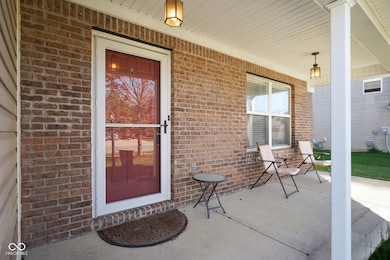 5131 Choctaw Ridge Dr, Indianapolis, IN 46239 - photo 4