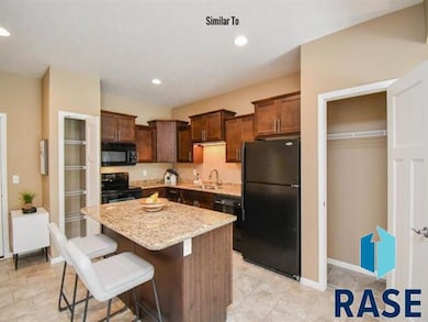 7446 S Louise Ave unit 202, Sioux Falls, SD 57108 - photo 5