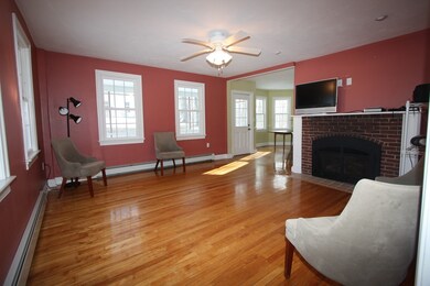 3 Pleasant St, Sutton, MA 01590 - photo 6