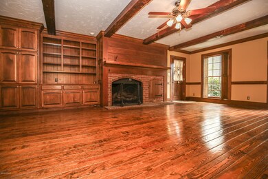 910 Greenway Dr, Jacksonville, NC 28546 - photo 4