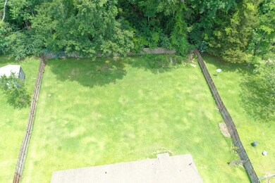 92 Shamrock Dr, Laurel, MS 39443 - photo 6