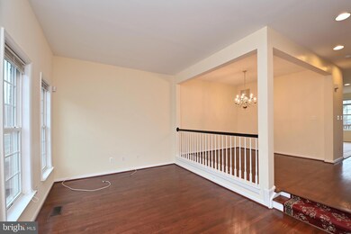 3331 Beechcliff Dr, Alexandria, VA 22306 - photo 3