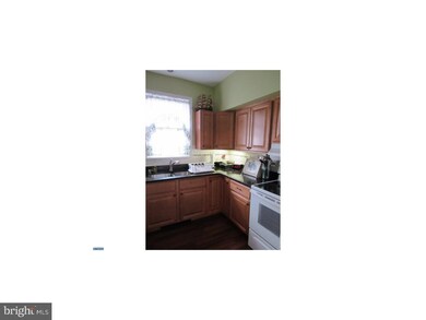 319 W Broad St, Telford, PA 18969 - photo 5