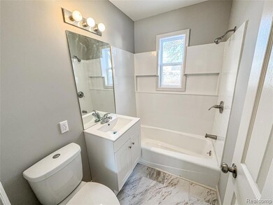 621 Lochhead Ave, Flint, MI 48507 - photo 5