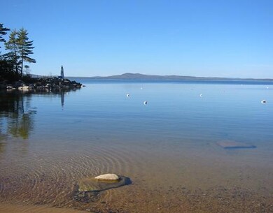 View. What a lake-so clean and clear.