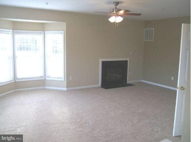 10304 Bridle Ct, Hagerstown, MD 21740 - photo 7