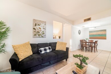 Cooper Star Condominiums unit 121, Tucson, AZ 85719 - photo 2