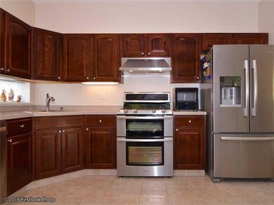 24 Cambridge Cir, Smithfield, RI 02917 - photo 5