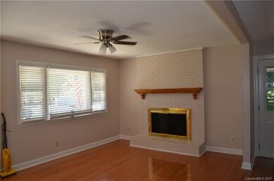 316 Lake Dr, Archdale, NC 27263 - photo 2
