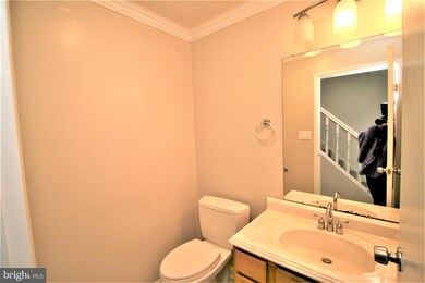 118 Middle Point Ct, Gaithersburg, MD 20877 - photo 7