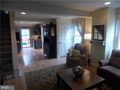 120 Mary St, Doylestown, PA 18901 - photo 2