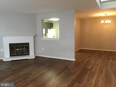 10397 Dylan Place unit 29, Manassas, VA 20109 - photo 4