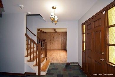 819 Mandrake Dr, Batavia, IL 60510 - photo 4