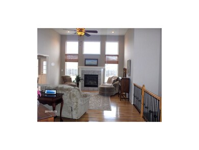 Tall ceilings and lots of windows in the great roo