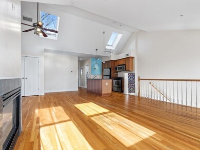 25 Lake St unit 3, Somerville, MA 02143 - photo 4