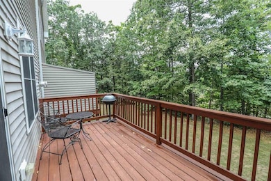 23 Lilac Ln, Newmarket, NH 03857 - photo 3