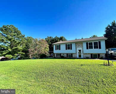 29517 Jennifer Dr, Mechanicsville, MD 20659 - photo 3