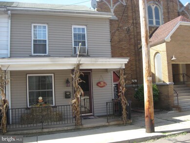 114 N Mill St, Saint Clair, PA 17970 - photo 2