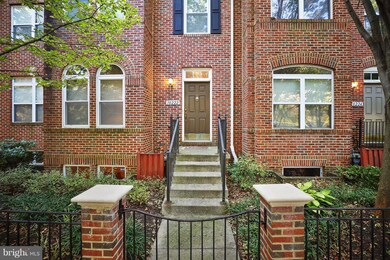 10222 Rutland Round Rd, Columbia, MD 21044 - photo 2