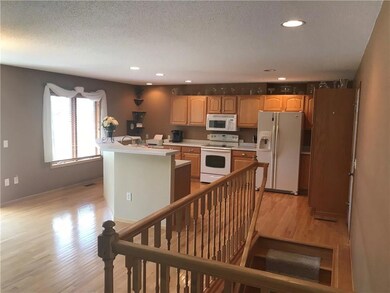 3026 White Oak Ln, Eau Claire, WI 54703 - photo 6