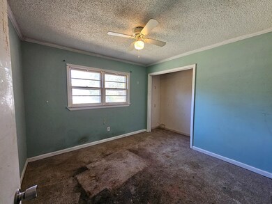 1302 Gary Ave, Albany, GA 31707 - photo 6