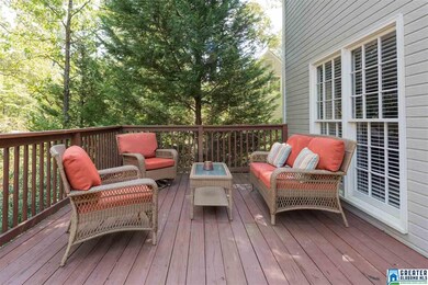 GREAT DECK OVERLOOKING PRIVATE BACK YARD